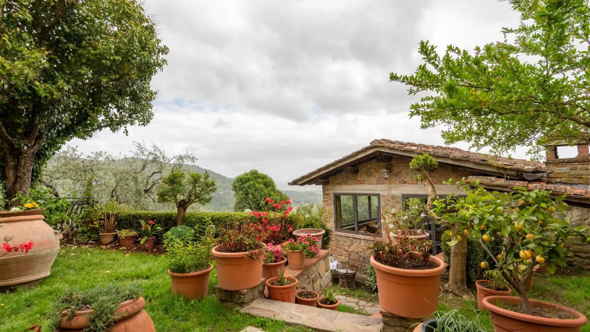 Il Piccolo Eden Apartment Pescia