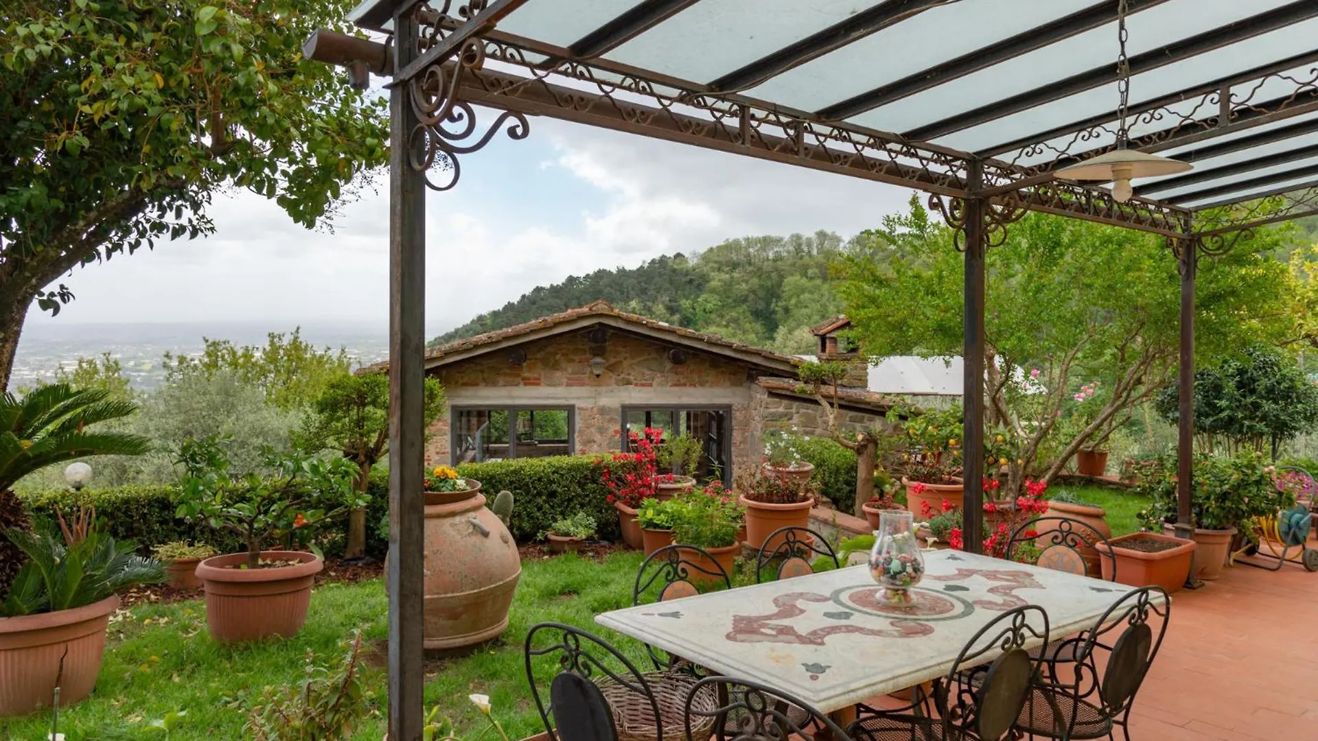 Il Piccolo Eden Apartment Pescia